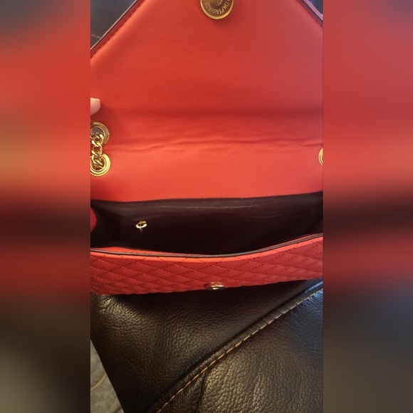 Brand new ladies' medium-sized red leather shoulder purse - Picture 4 of 4